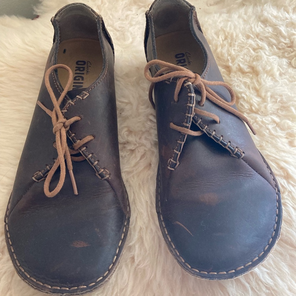 Womens Clark’s originals janey Mae size 9.5 brown leather